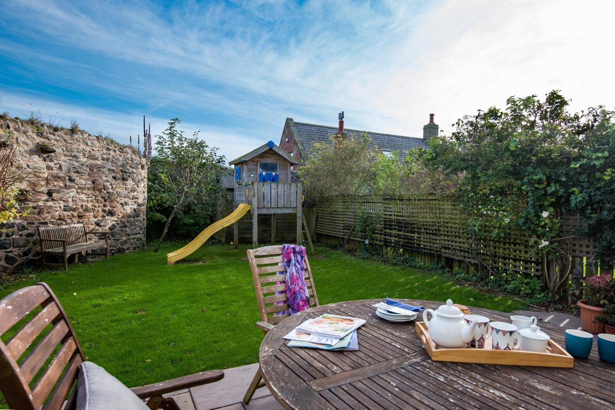 Leaholme Cottage - Fabulous Coastal Cottage For 8 Newton-by-the-Sea Esterno foto